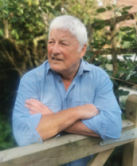 Peter R Leaver